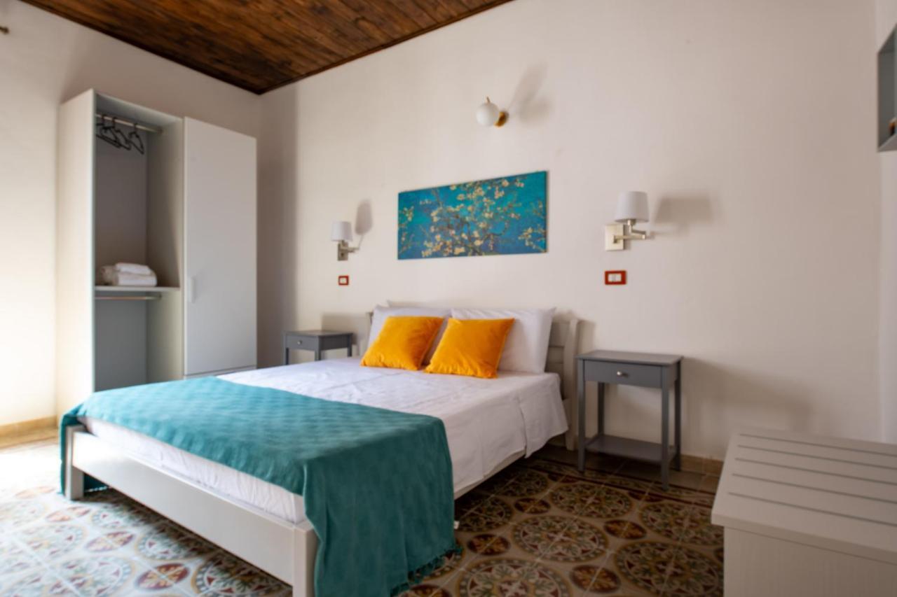 Hotel Don Pedro 53 à Tresnuraghes Extérieur photo